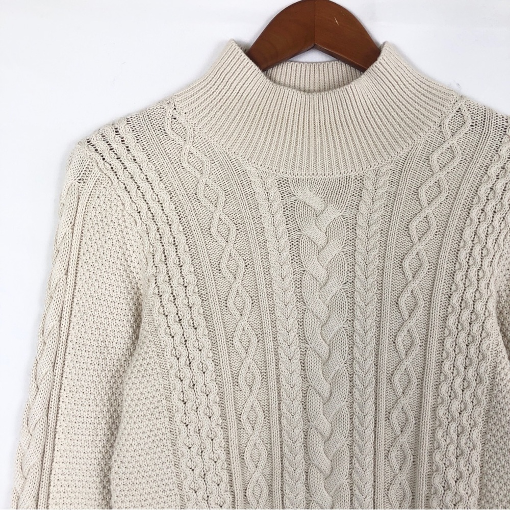 NEW GAP Relaxed Cable Knit Mockneck Sweater Birch White Size M - Picture 2 of 5